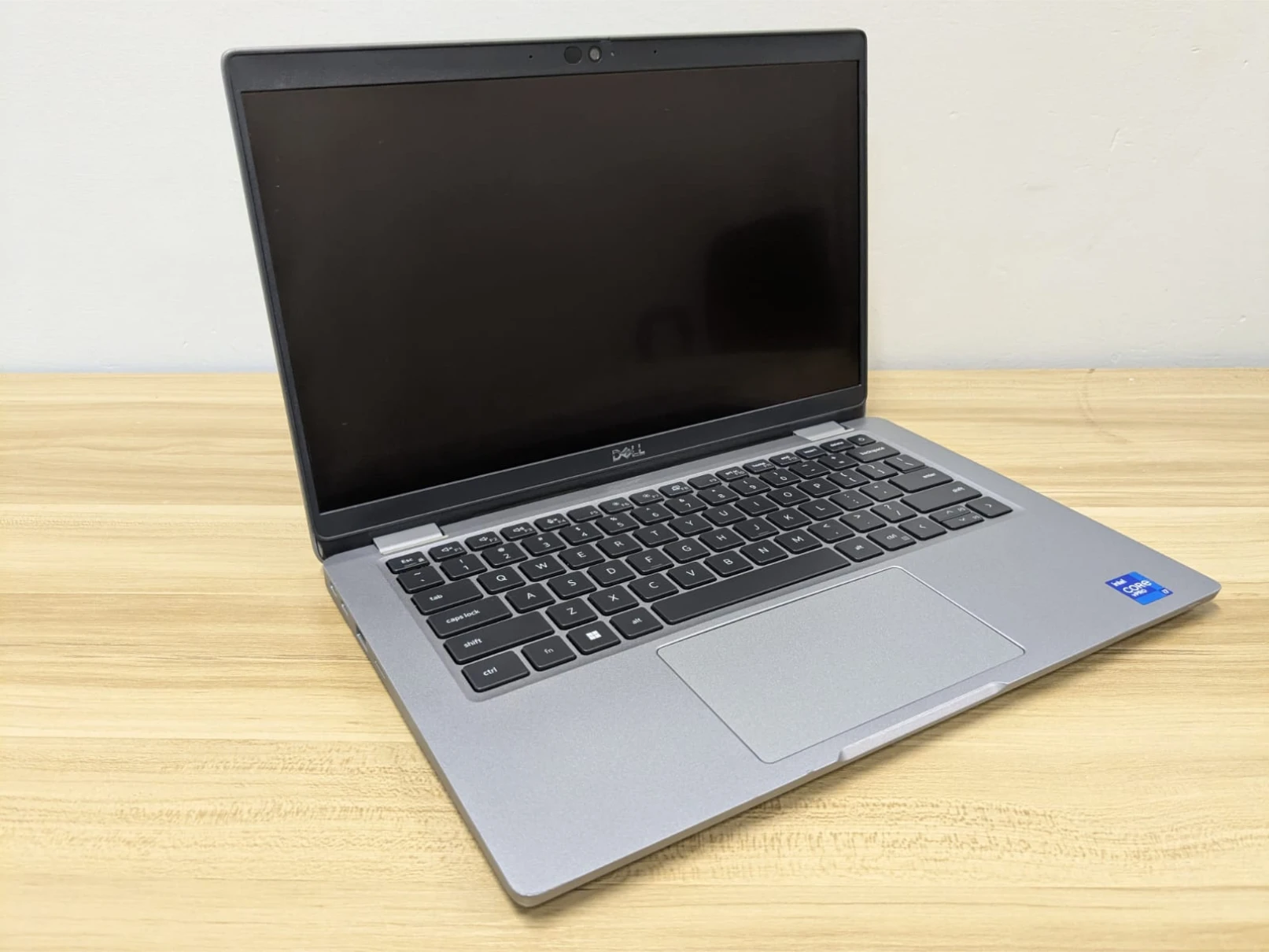 Dell Latitude 5330